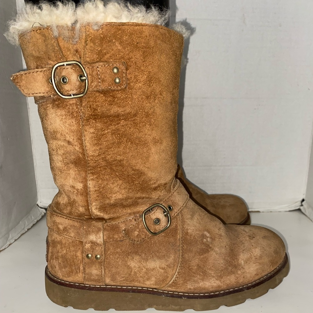 UGG Boots Womens 8 Noira Suede Chestnut Winter Shearling Casual